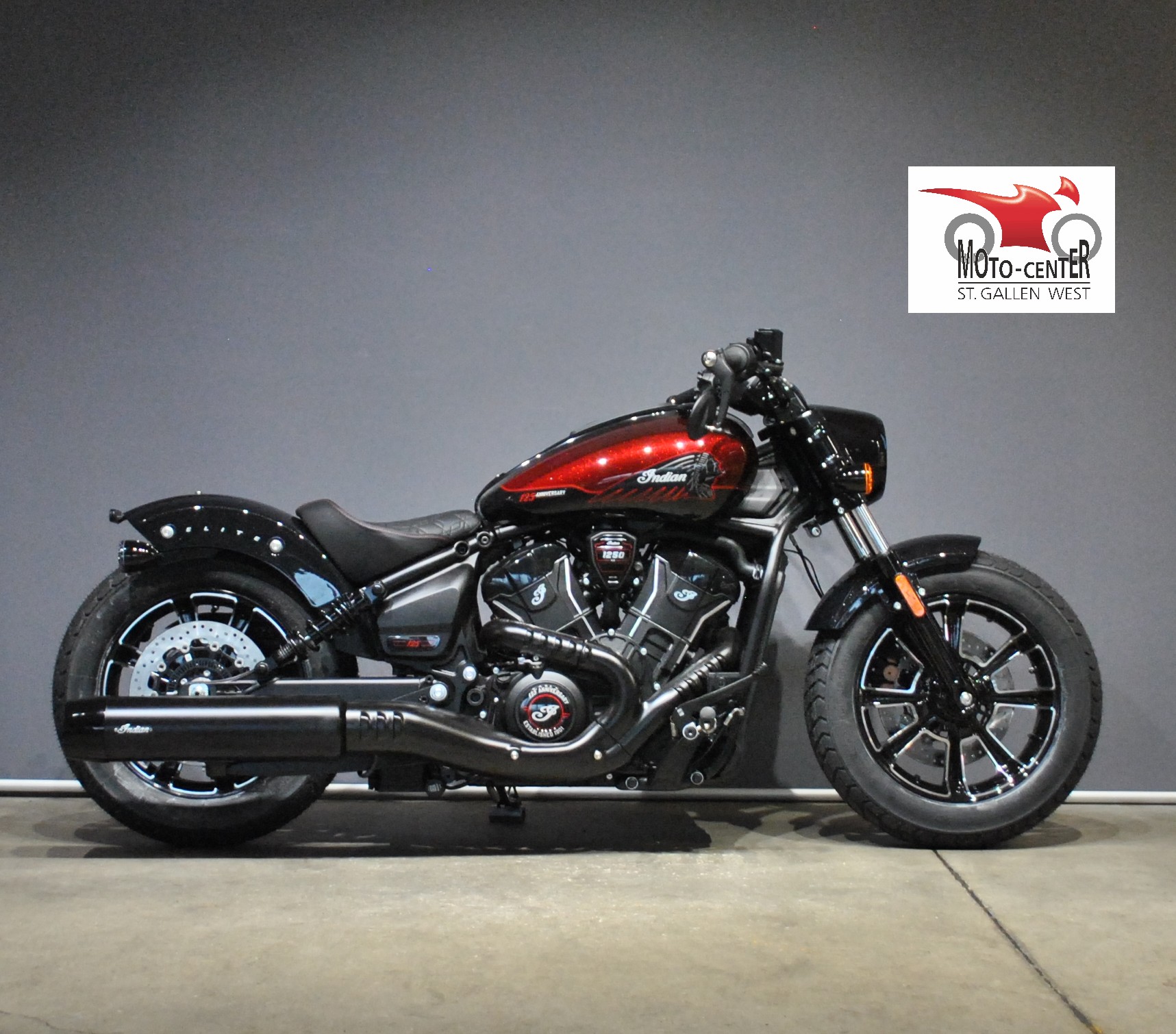 INDIAN Scout Bobber 125-showroom-element-1