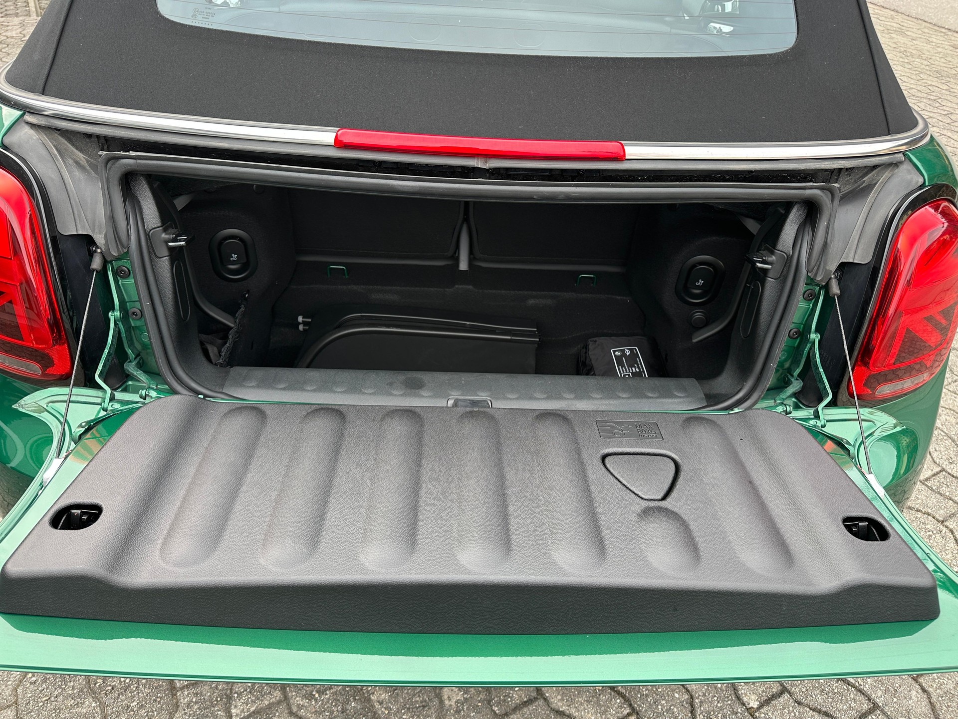 MINI Cabrio F57 2.0i Cooper S-image-3