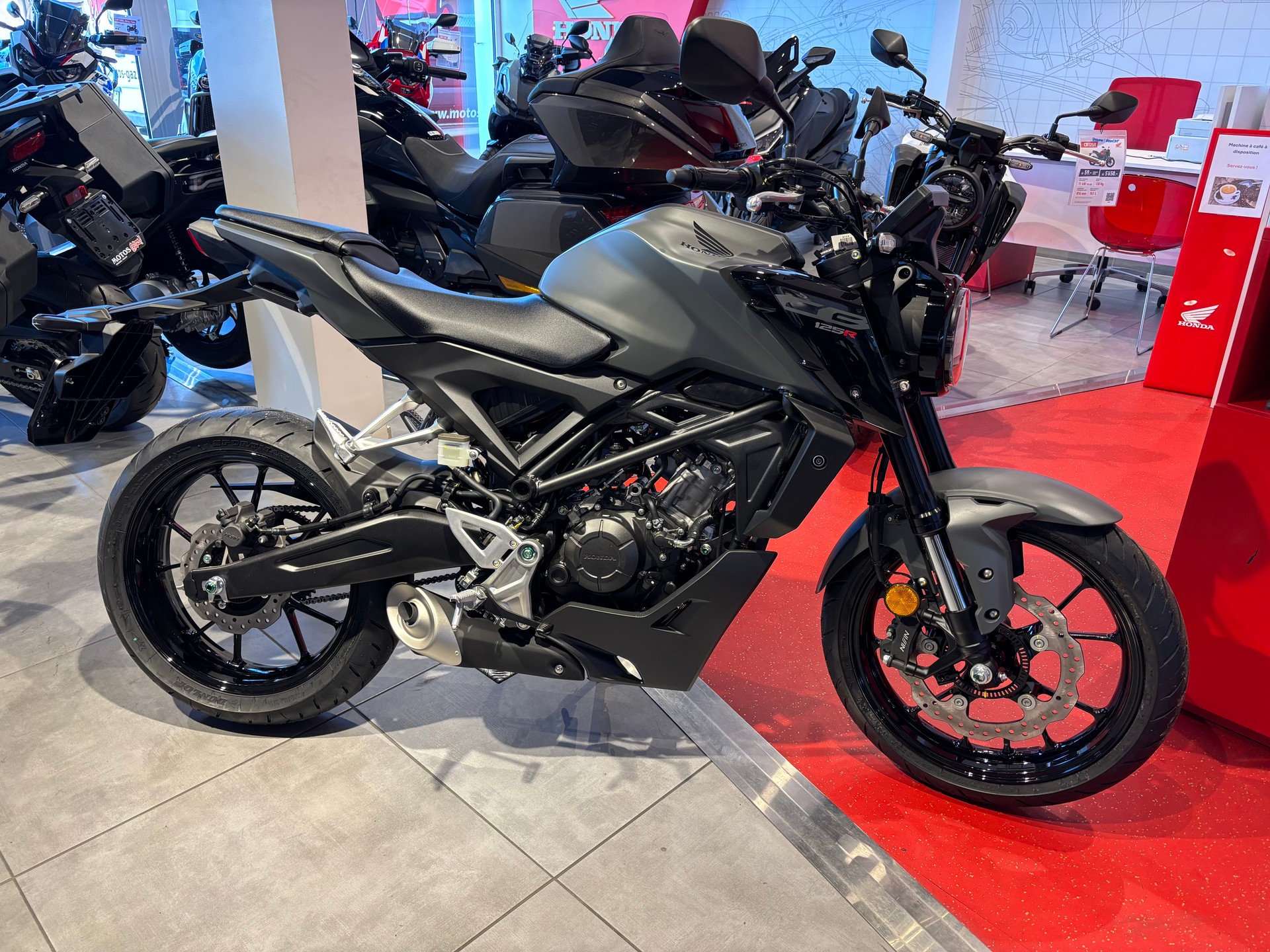 HONDA CB 125 R