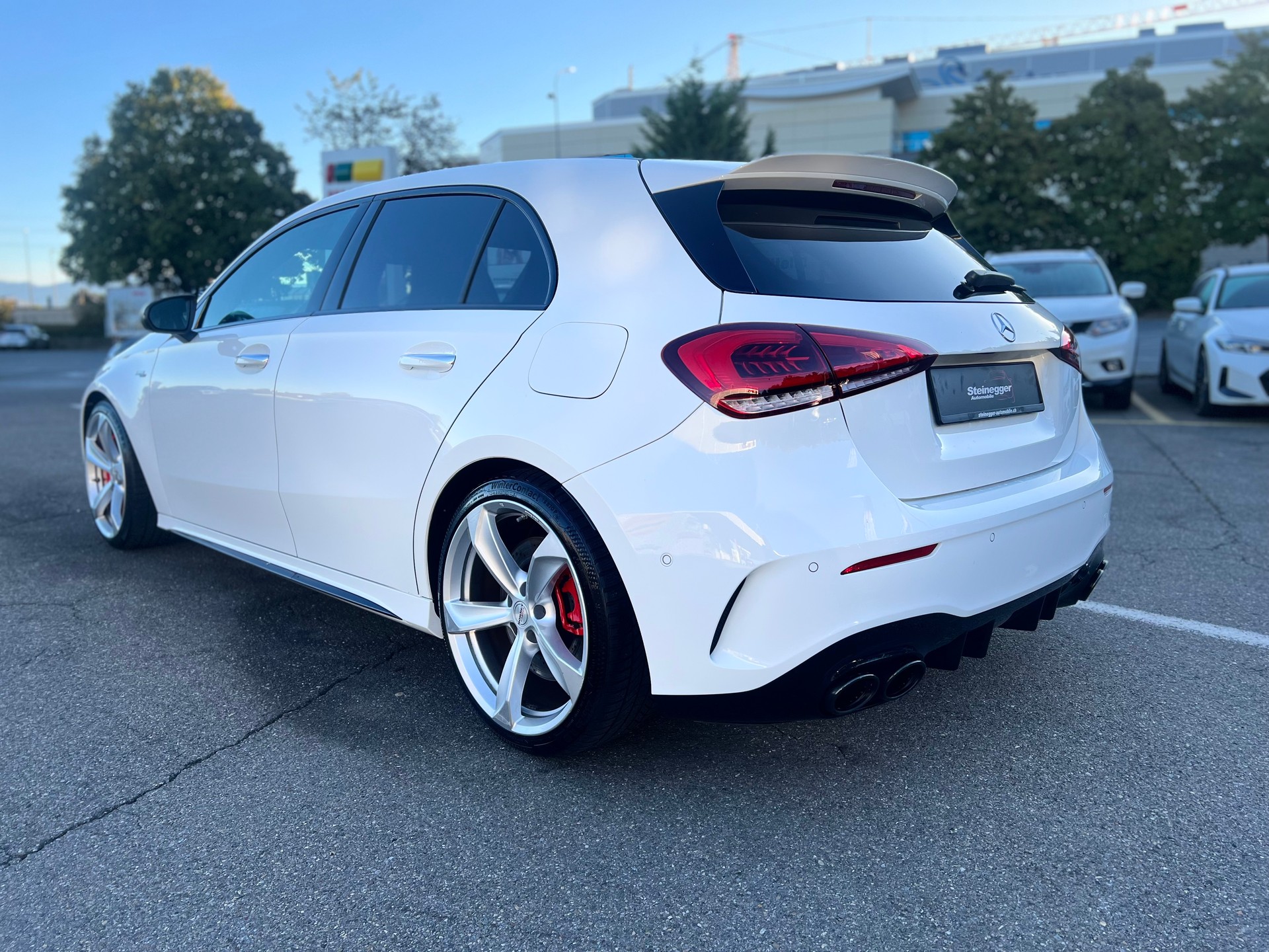 MERCEDES-BENZ A 45 S AMG 4Matic+ Speedshift-image-6