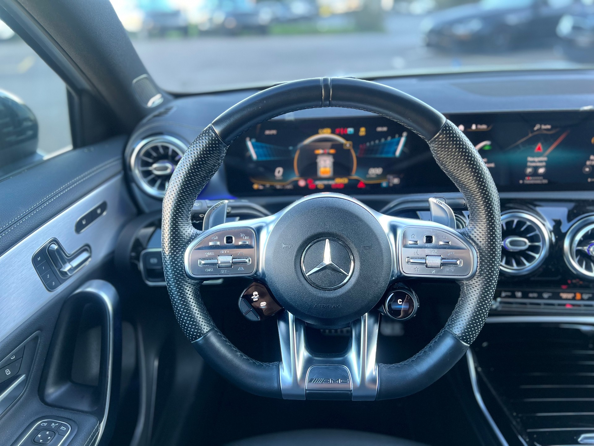 MERCEDES-BENZ A 45 S AMG 4Matic+ Speedshift-image-15