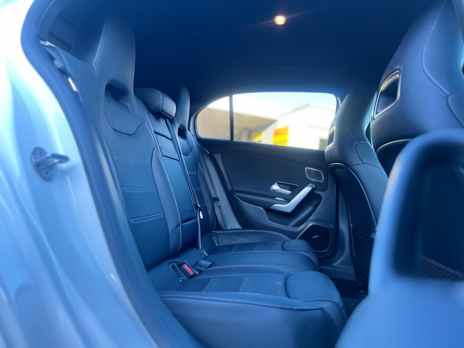 MERCEDES-BENZ A 45 S AMG 4Matic+ Speedshift-image-14