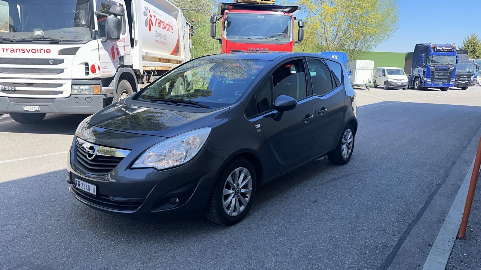 OPEL Meriva 1.4 Turbo Anniversary Edition-image-1
