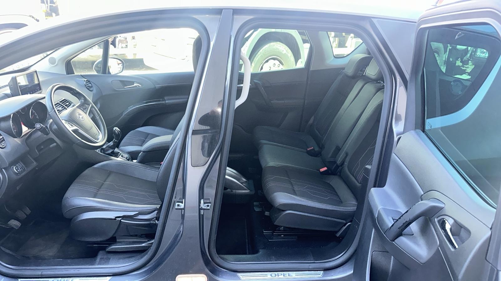 OPEL Meriva 1.4 Turbo Anniversary Edition-image-6