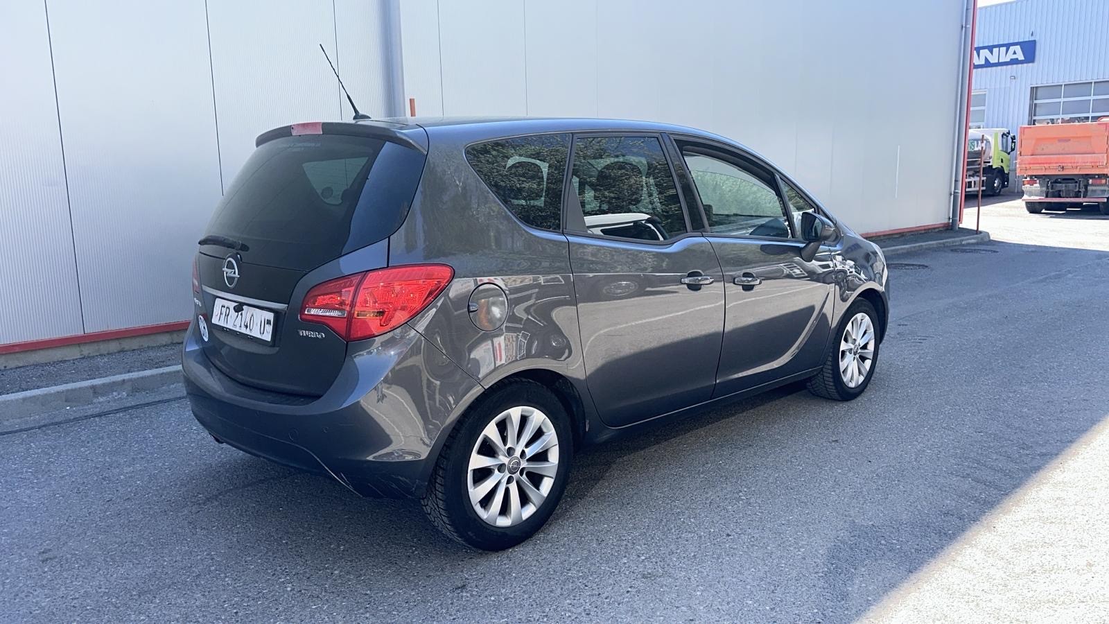 OPEL Meriva 1.4 Turbo Anniversary Edition-image-3