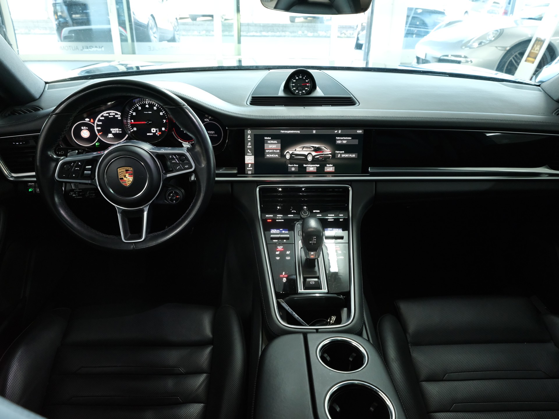 PORSCHE Panamera 4S PDK *Sport Chrono Paket* *360 Kamera* *Panorama*-image-19