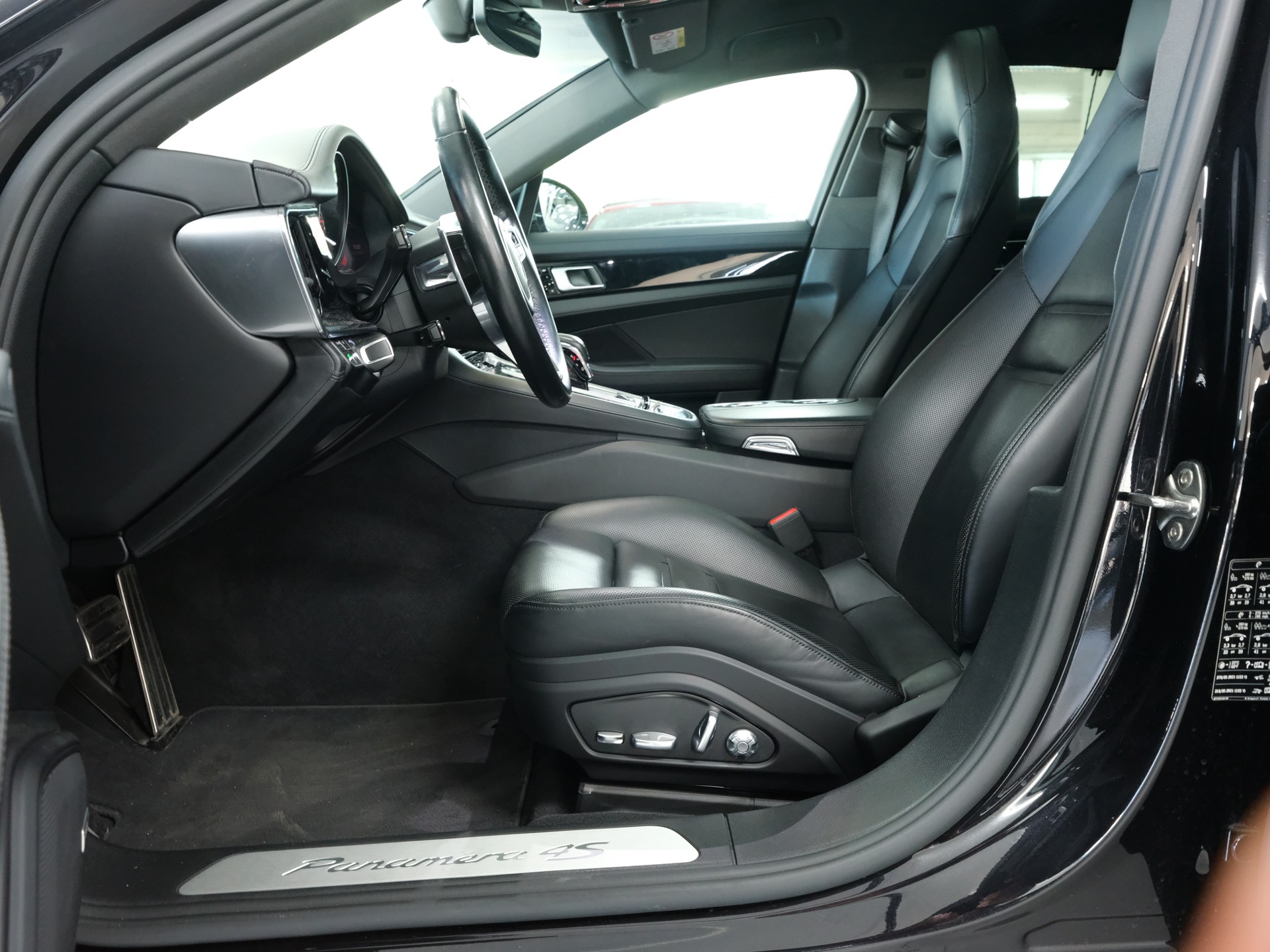 PORSCHE Panamera 4S PDK *Sport Chrono Paket* *360 Kamera* *Panorama*-image-16