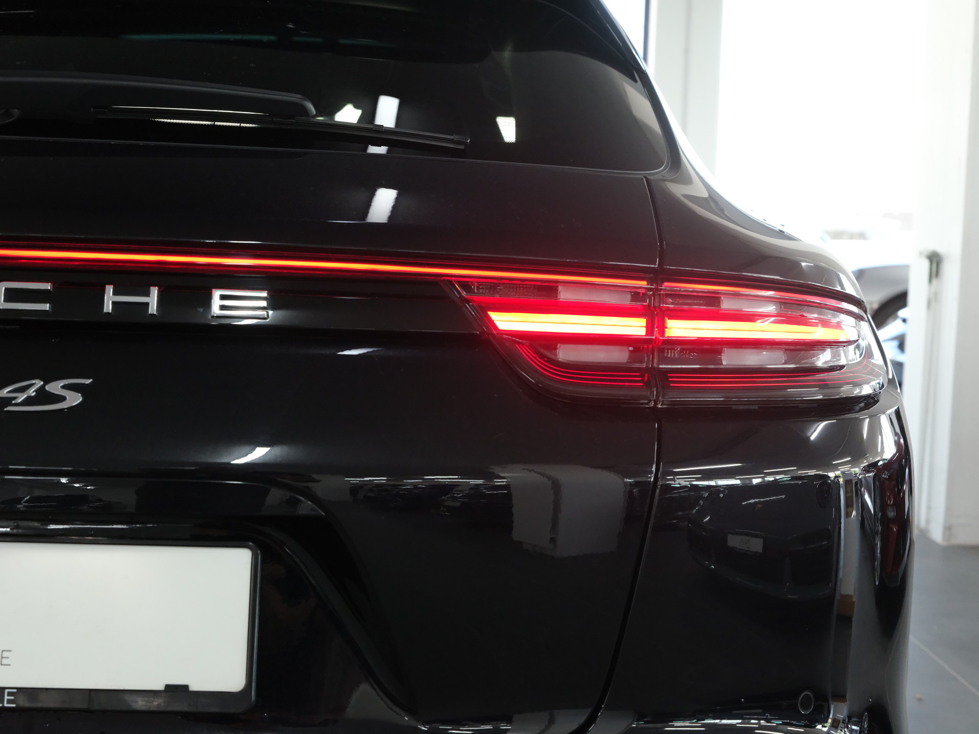 PORSCHE Panamera 4S PDK *Sport Chrono Paket* *360 Kamera* *Panorama*-image-12