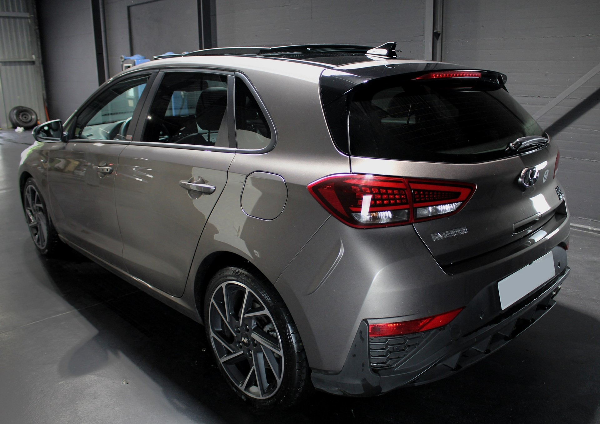 HYUNDAI i30 1.5 T-GDi N Line Lux.pack 48V MH DCT-image-6
