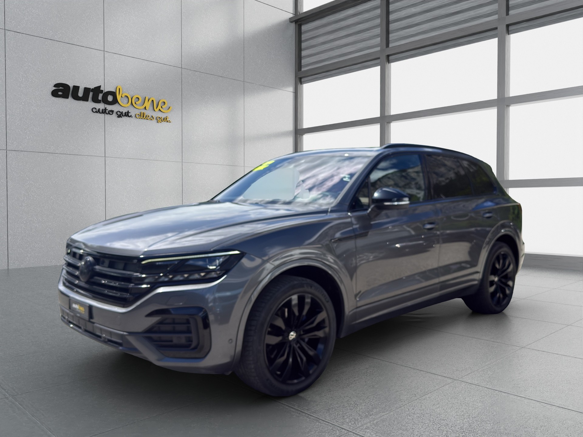 VW Touareg 3.0 TDI R Line Tiptronic-image-1