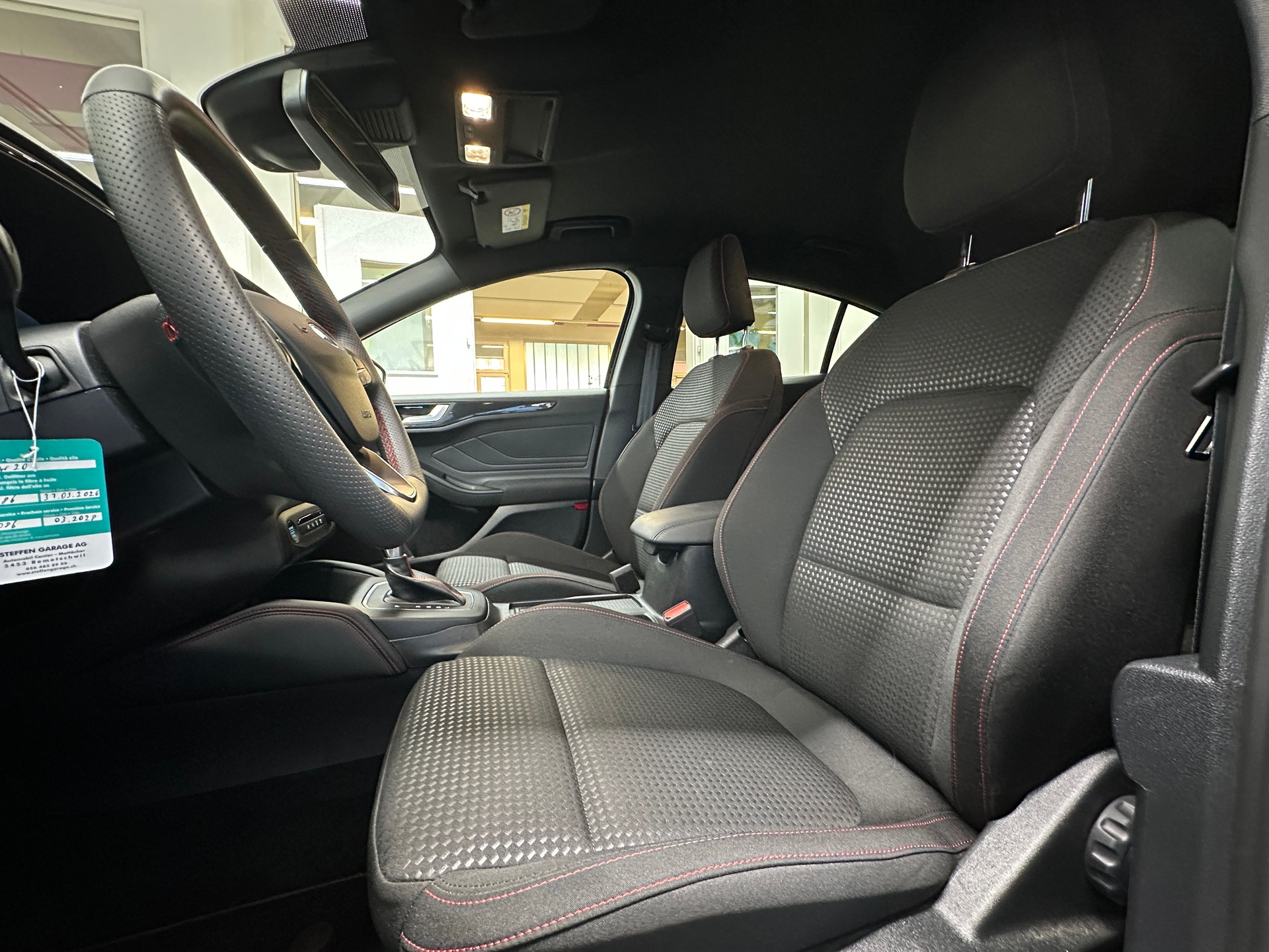 FORD Focus 1.0 MHEV ST-Line X Automat-image-7
