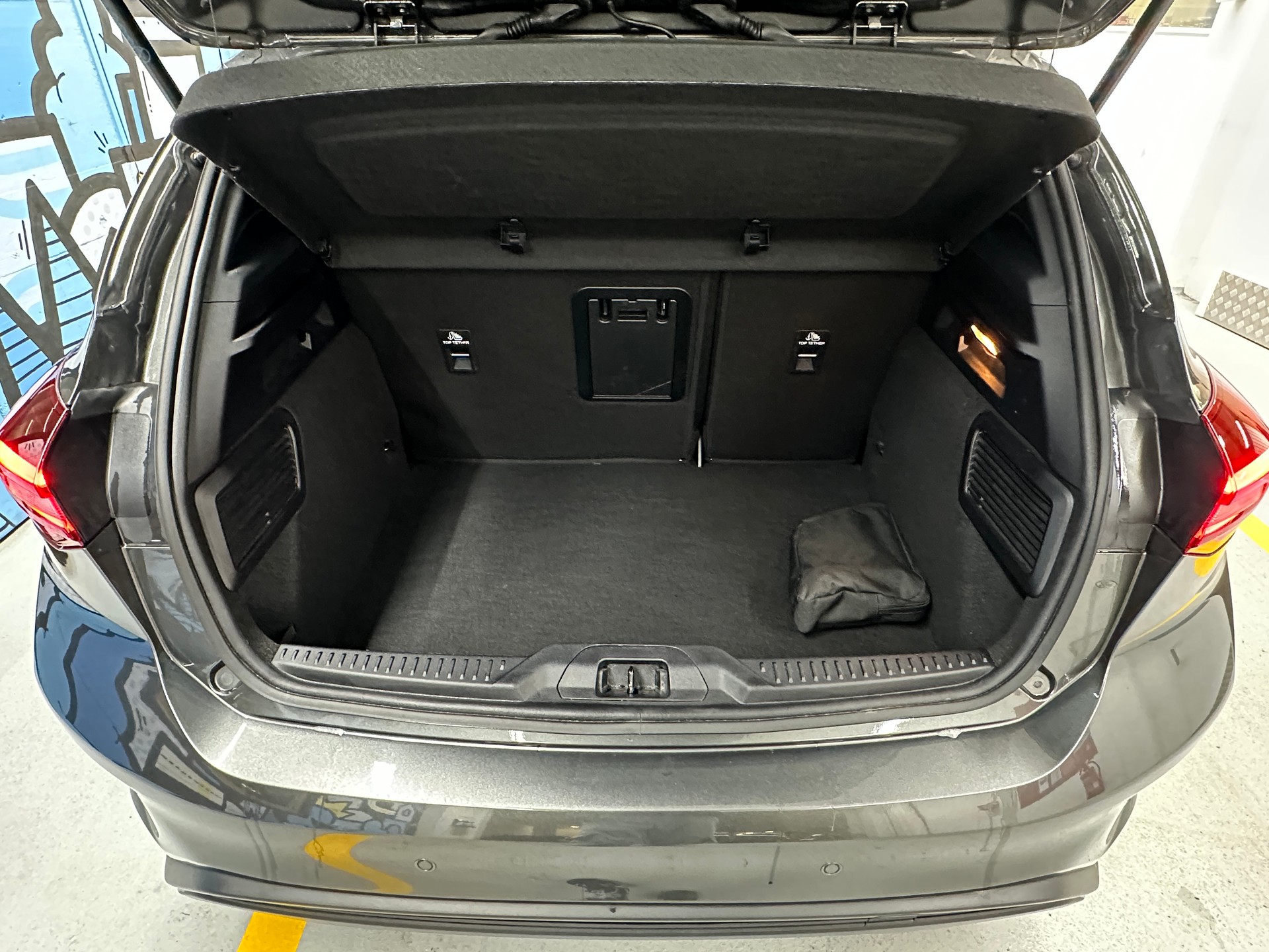 FORD Focus 1.0 MHEV ST-Line X Automat-image-5