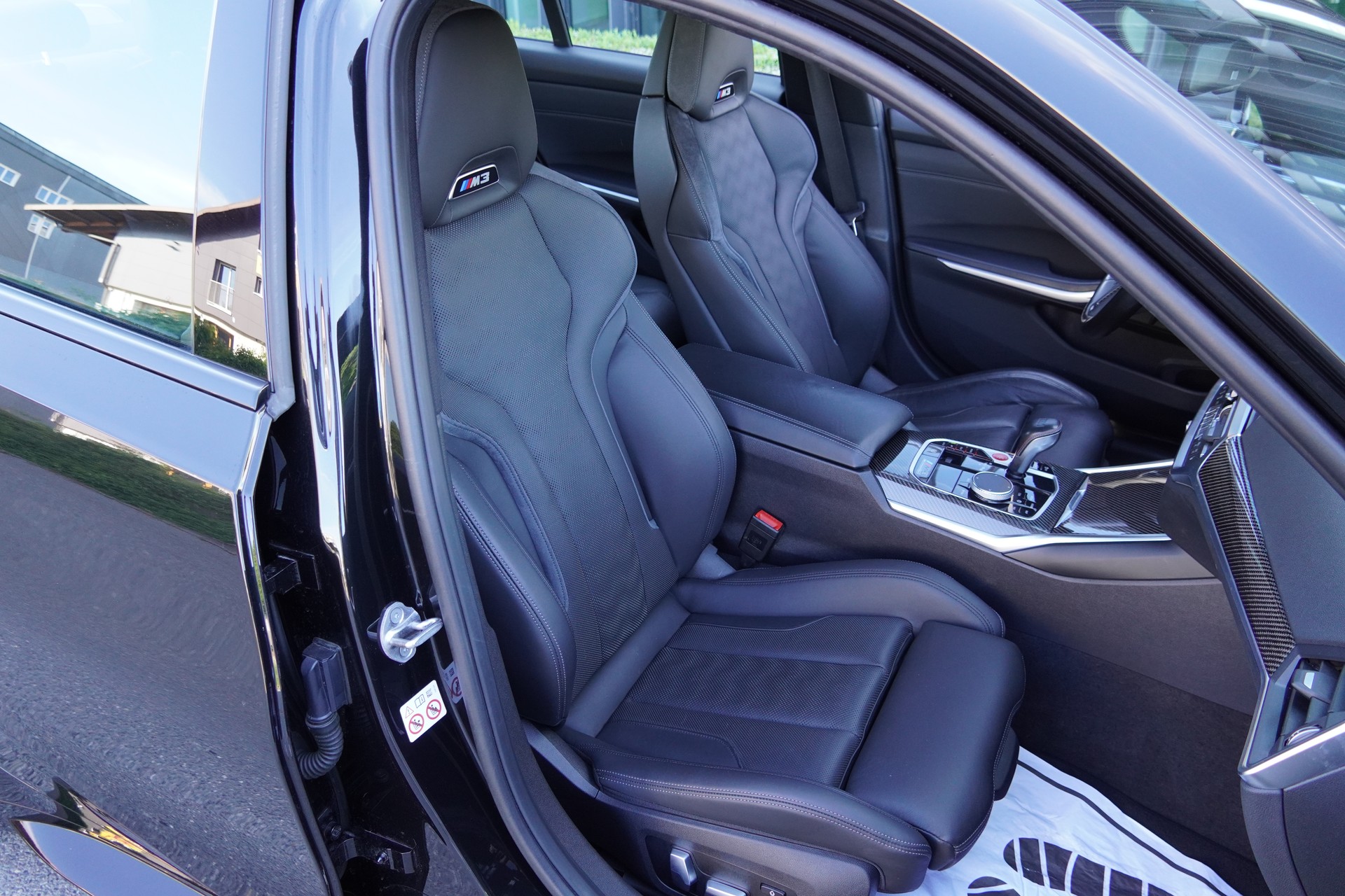 BMW M3 Competition M xDrive//Interieurleisten Carbon Fibre//-image-7