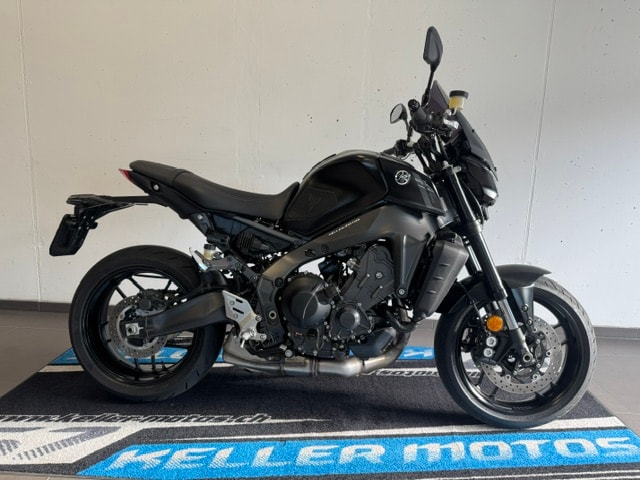 YAMAHA MT-09