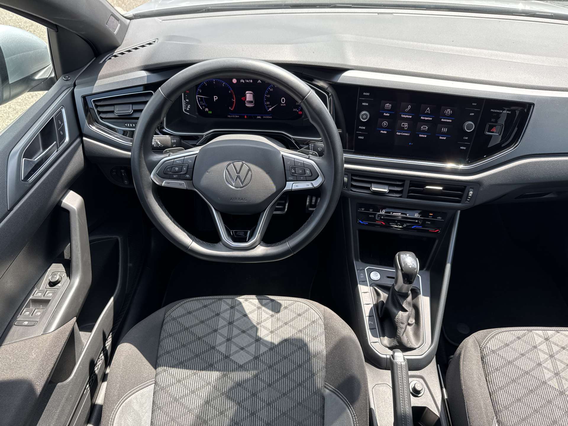 VW Taigo 1.0 TSi R-Line DSG-Automat-image-4