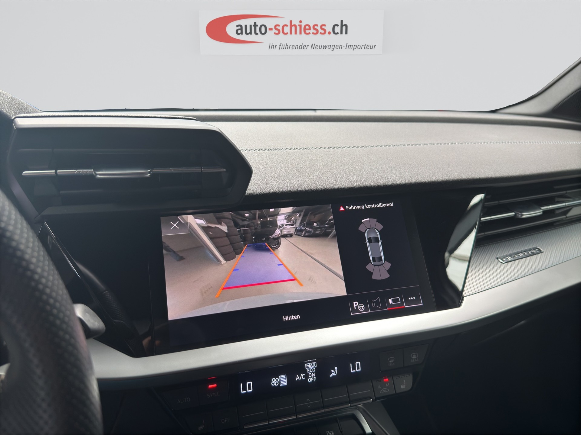 AUDI S3 Limousine 2.0 TFSI quattro Schwarz Plus S-tronic-image-12