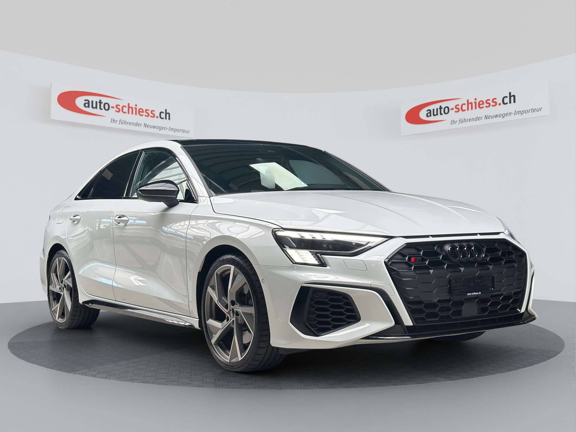 AUDI S3 Limousine 2.0 TFSI quattro Schwarz Plus S-tronic-image-0