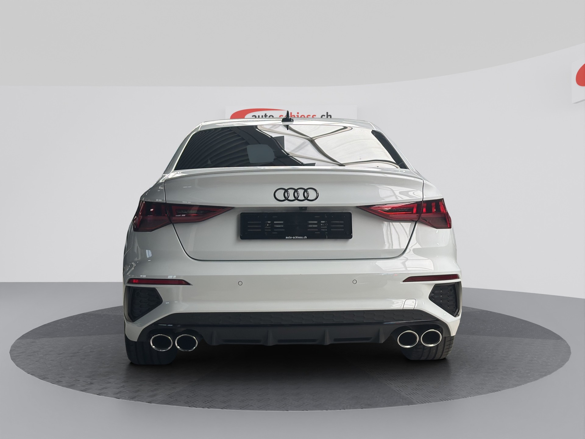 AUDI S3 Limousine 2.0 TFSI quattro Schwarz Plus S-tronic-image-3
