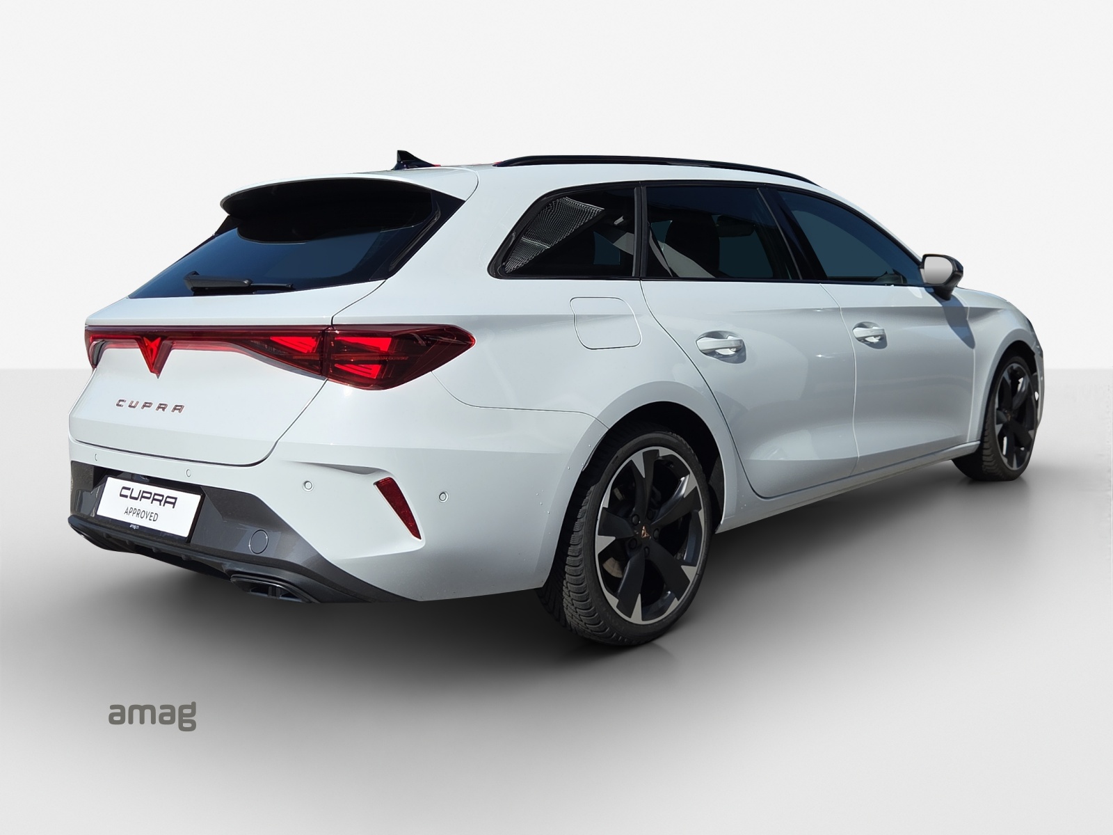 CUPRA LEON ST 1.5 eTSI DSG-image-4