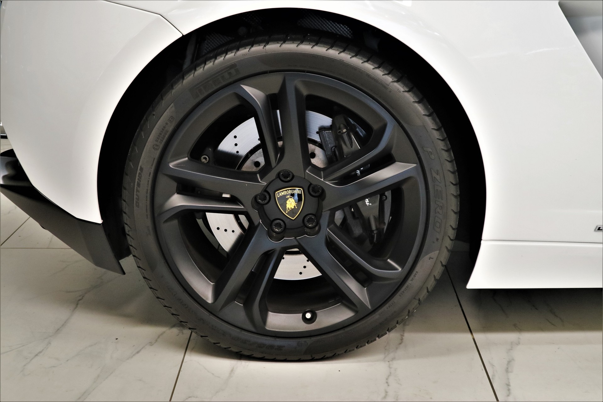 LAMBORGHINI Gallardo LP560-4 Coupé E-Gear-image-7