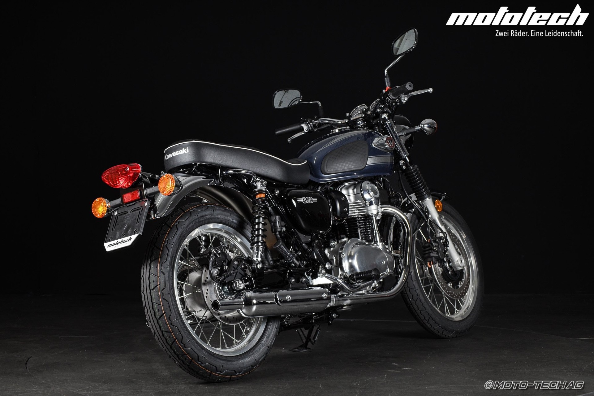 KAWASAKI W 800-showroom-element-2