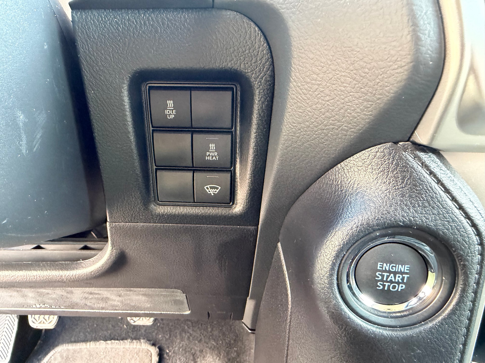 TOYOTA Land Cruiser 2.8TD 231 CV BOITE MANUEL-image-25