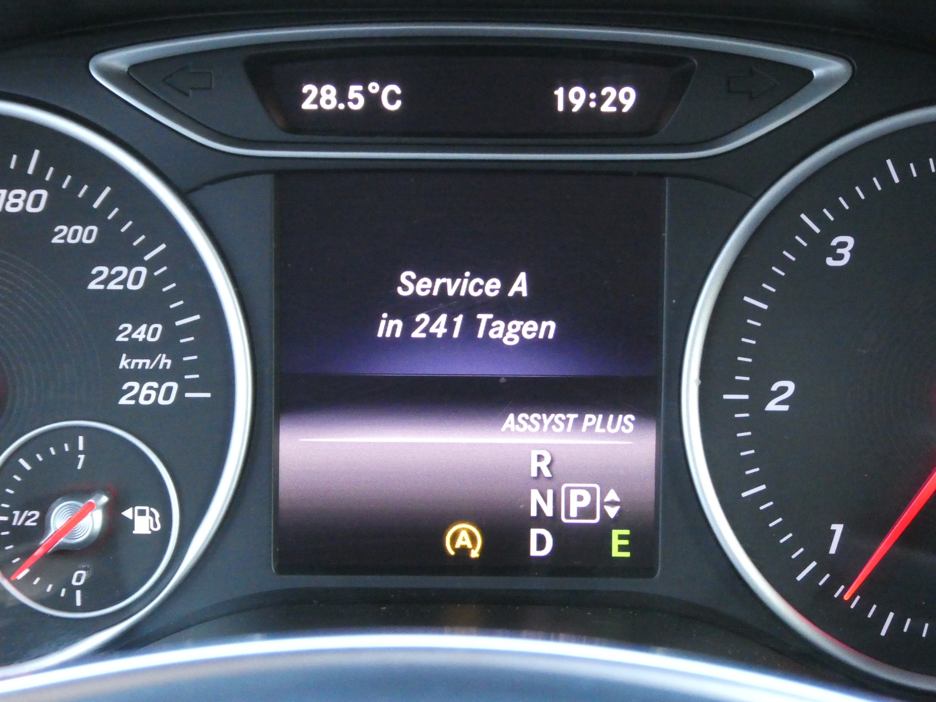 MERCEDES-BENZ B 220 CDI Swiss Star Edition AMG Line 4Matic (CH)-image-15