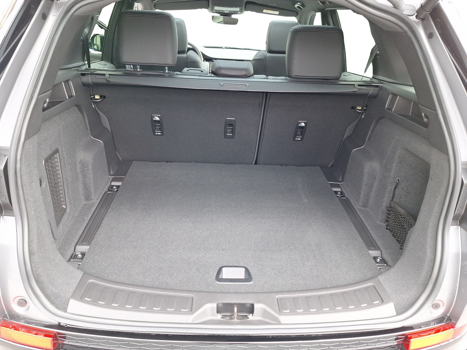 LAND ROVER Discovery Sport 1.5 T 300e Dynamic SE-image-10