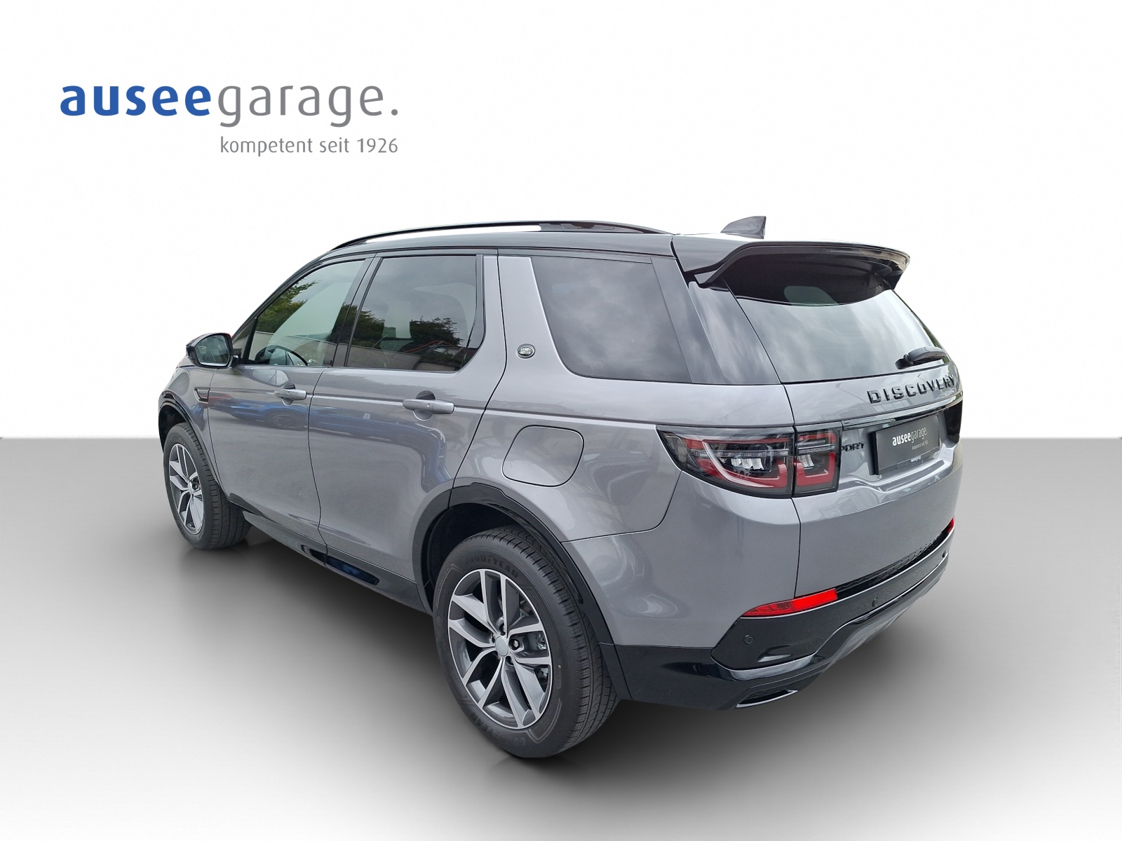 LAND ROVER Discovery Sport 1.5 T 300e Dynamic SE-image-2