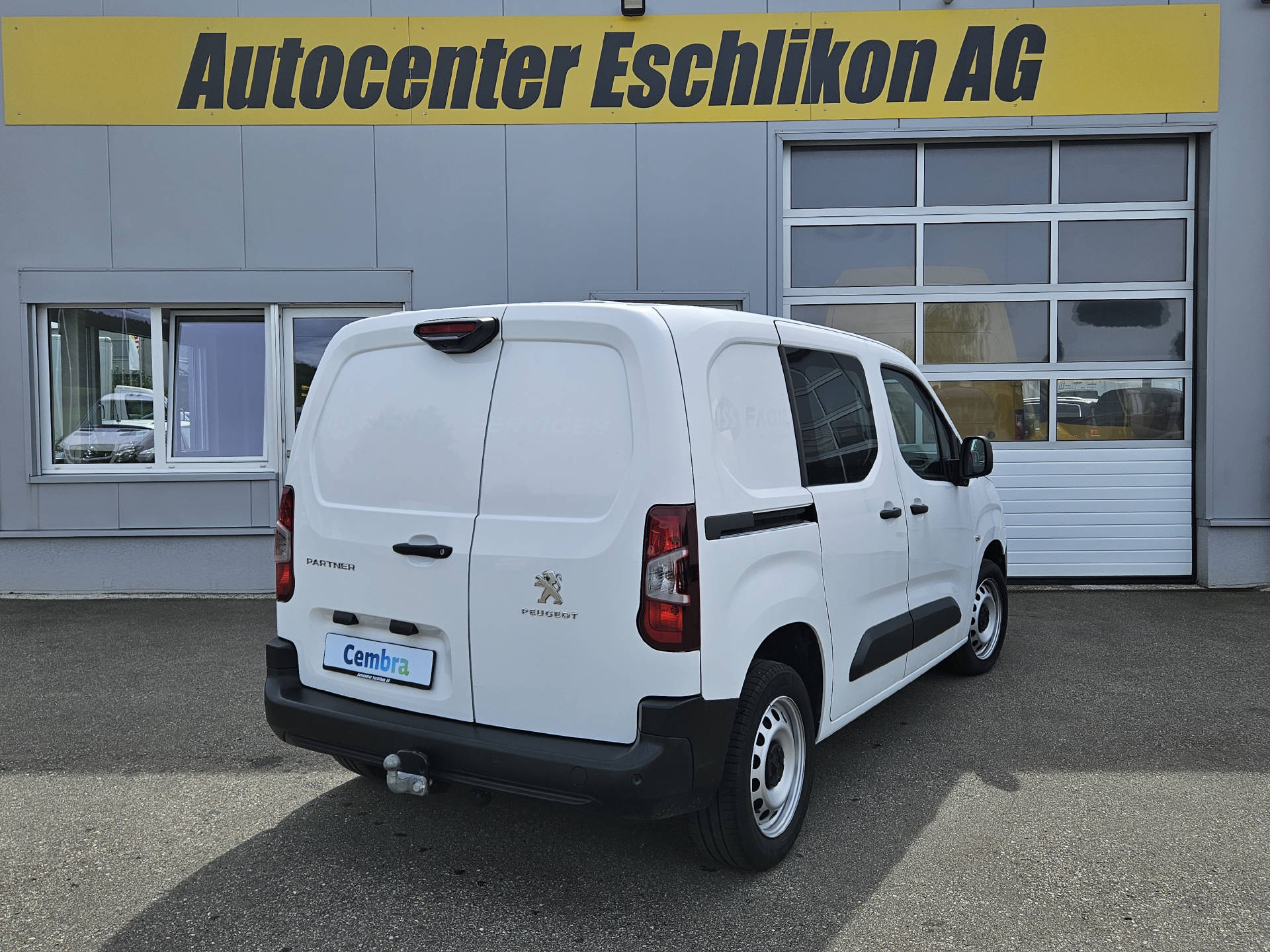 PEUGEOT Partner Kaw.1000 Standard 1.5 BlueHDI 130 Asphalt S/S-showroom-element-3