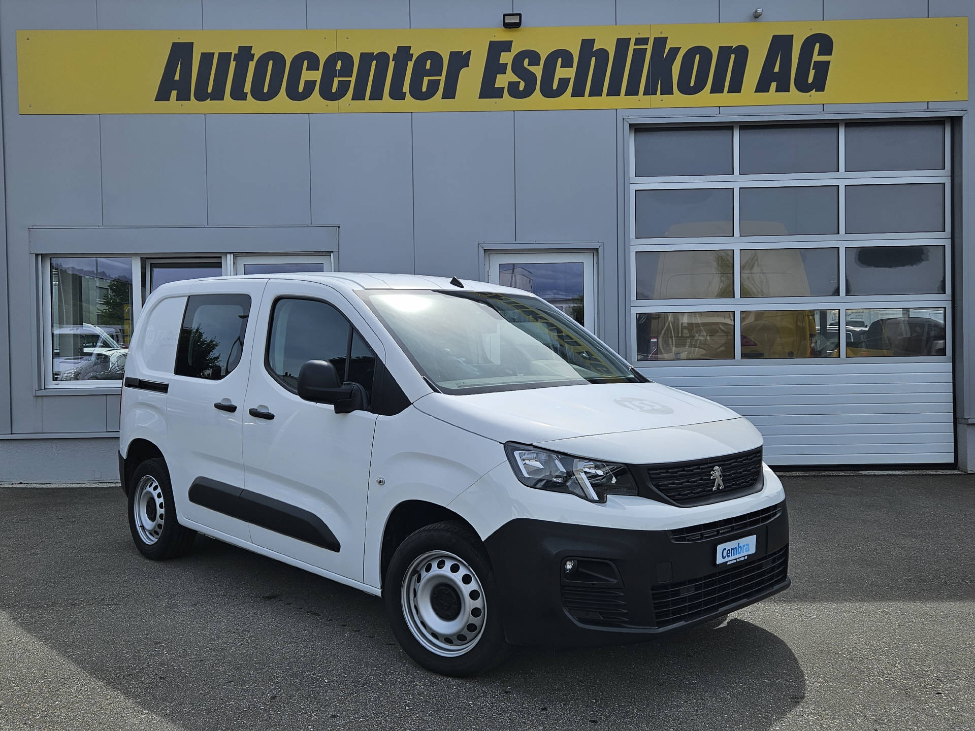 PEUGEOT Partner Kaw.1000 Standard 1.5 BlueHDI 130 Asphalt S/S-showroom-element-1