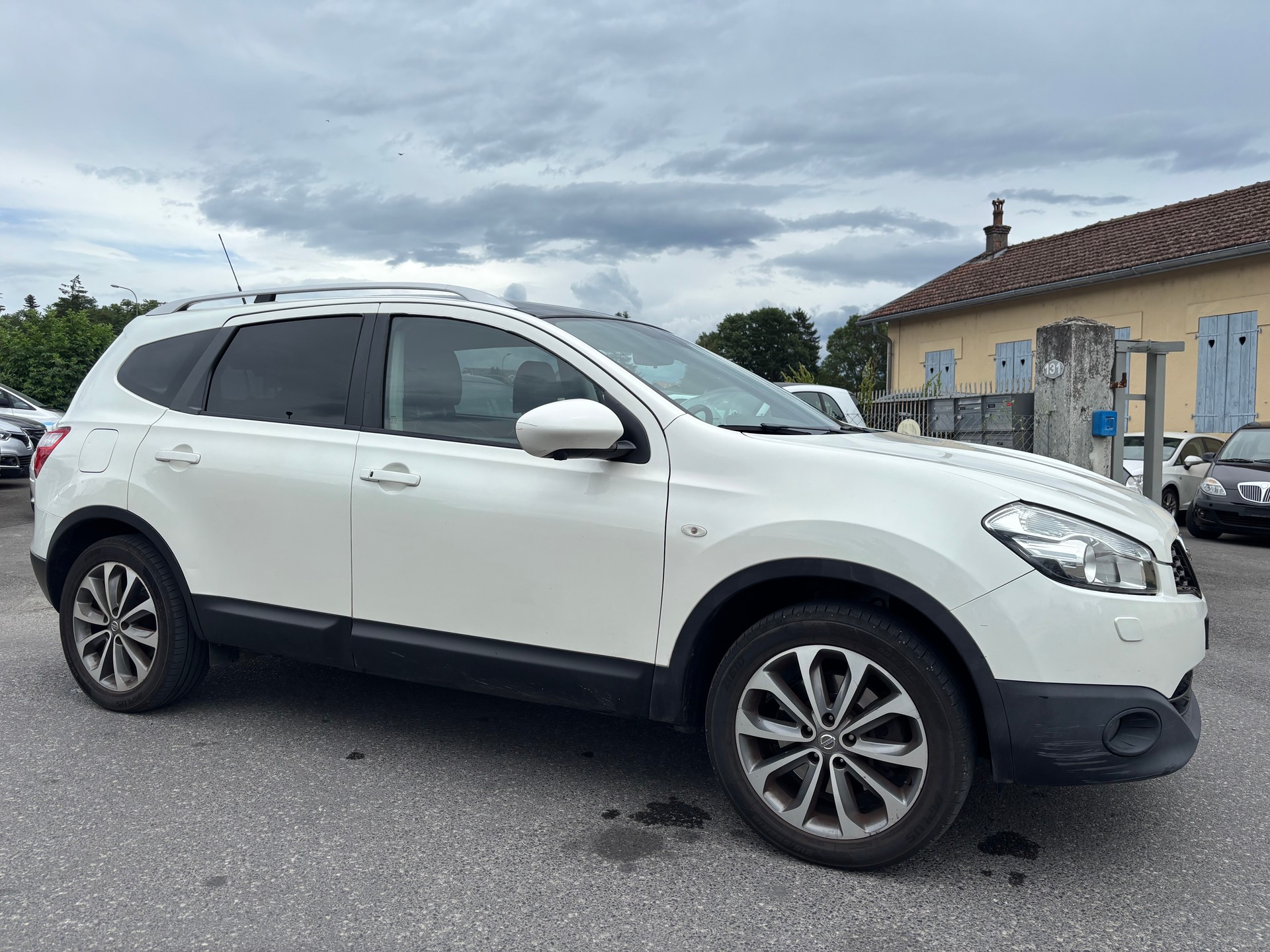 NISSAN Qashqai +2 2.0 4WD acenta-image-2