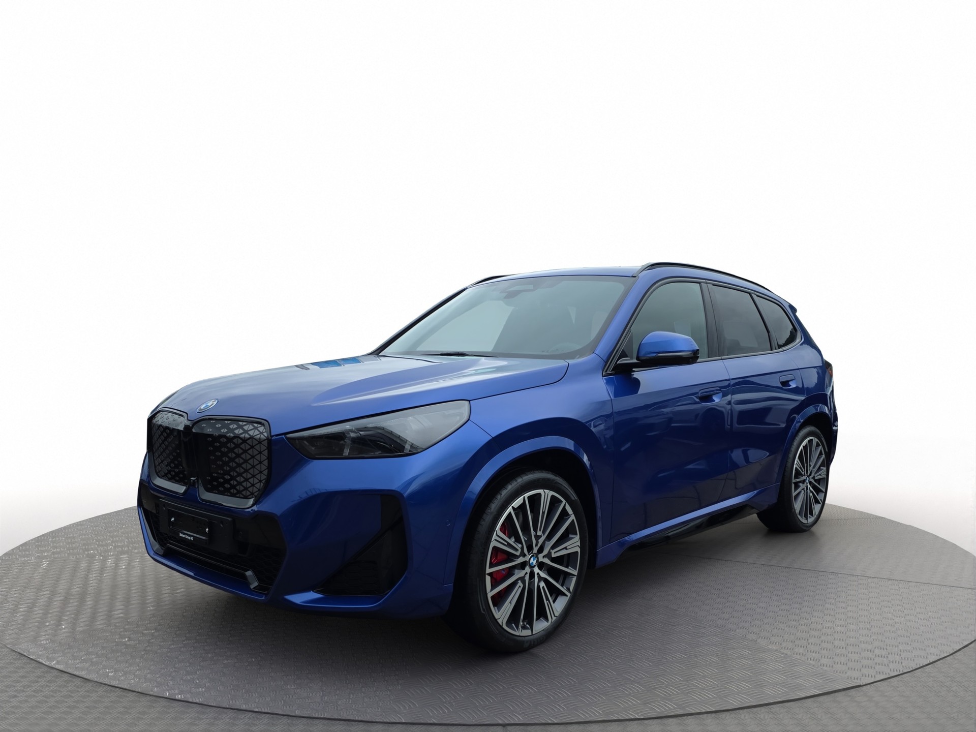 BMW iX1 xDrive 30 M Sport Pro-image-0