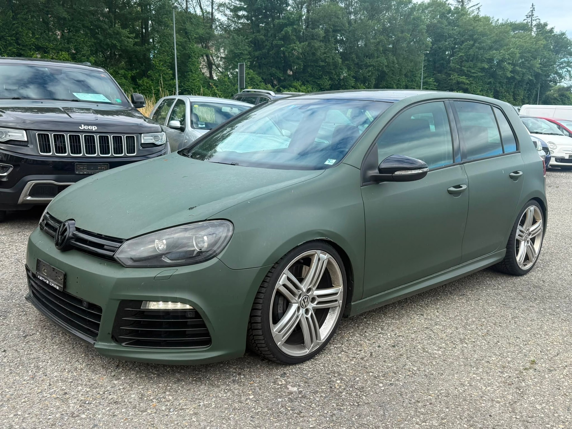 VW Golf 2.0 TSI R 4Motion DSG-image-2