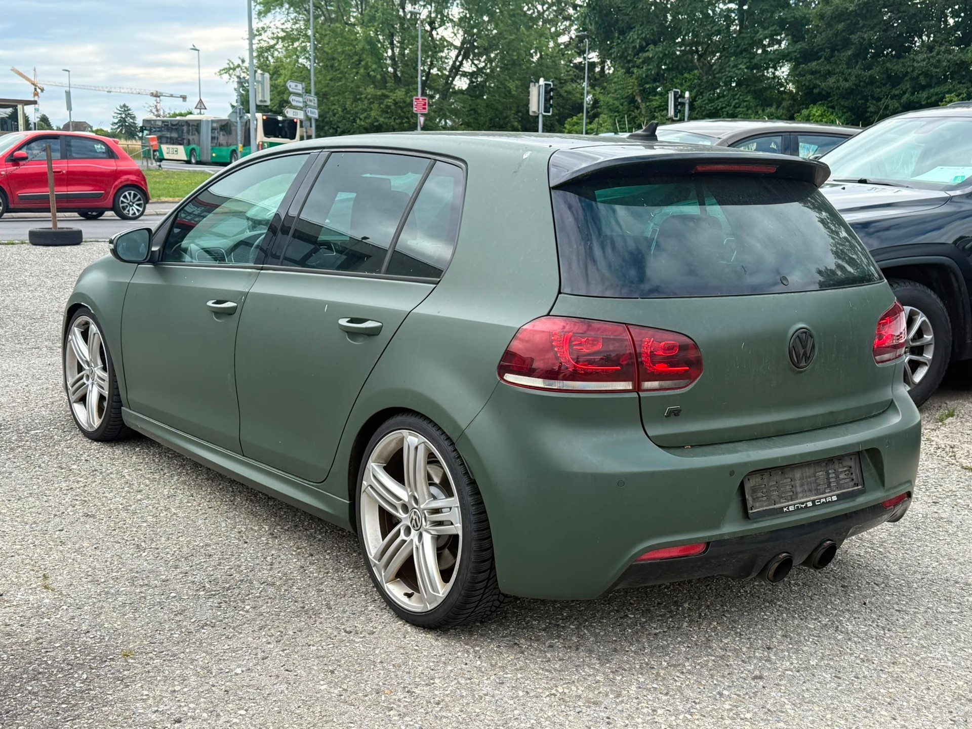 VW Golf 2.0 TSI R 4Motion DSG-image-6