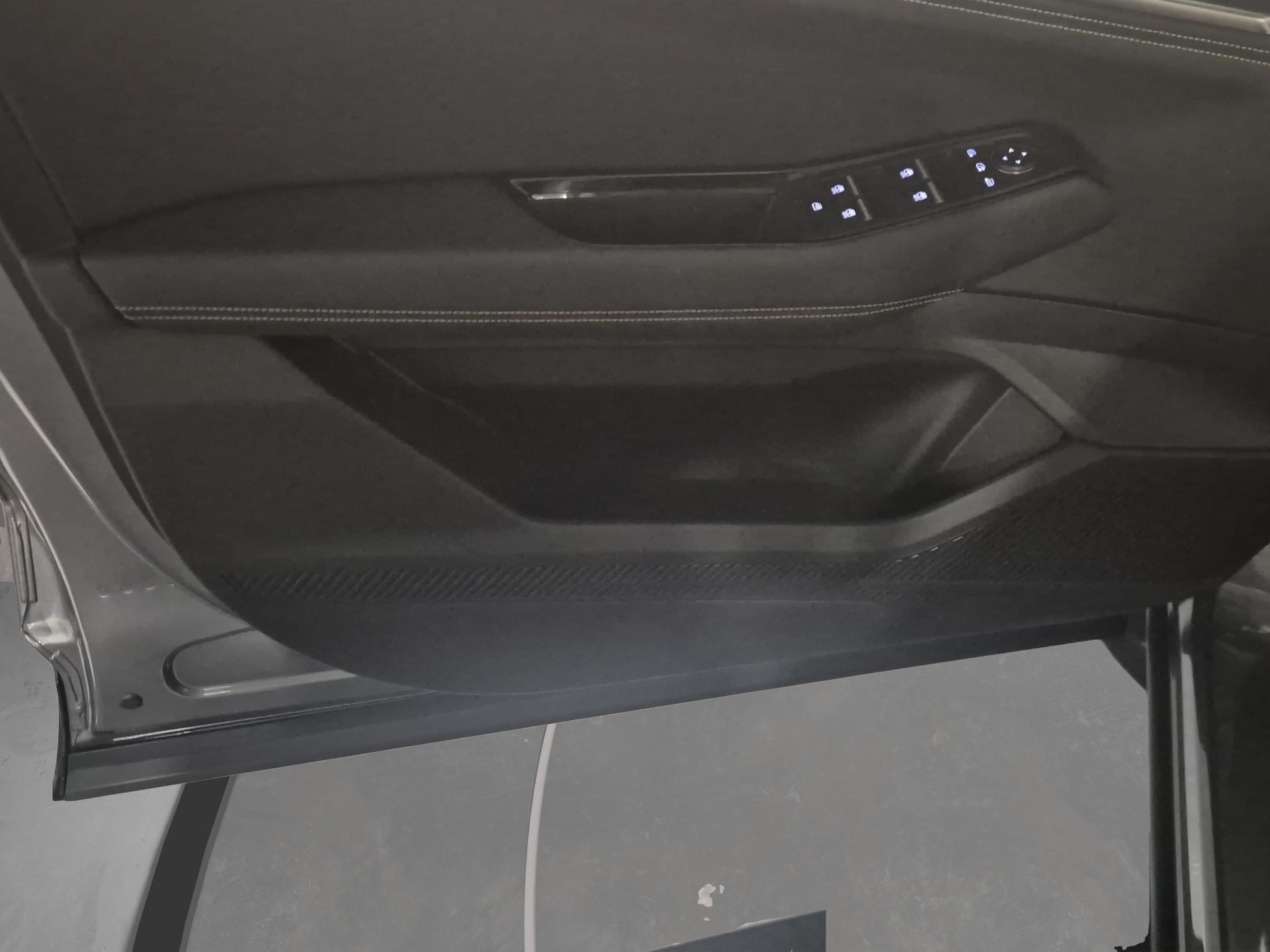 RENAULT Austral 1.2 HEV 200 Techno A-image-23