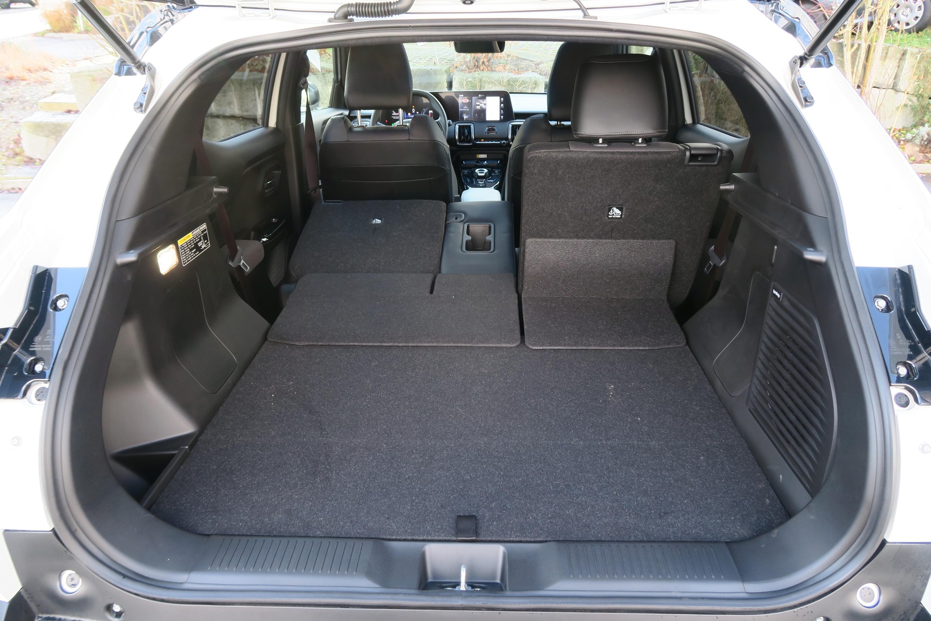 SUZUKI e Vitara Compact Top 4x4-image-9