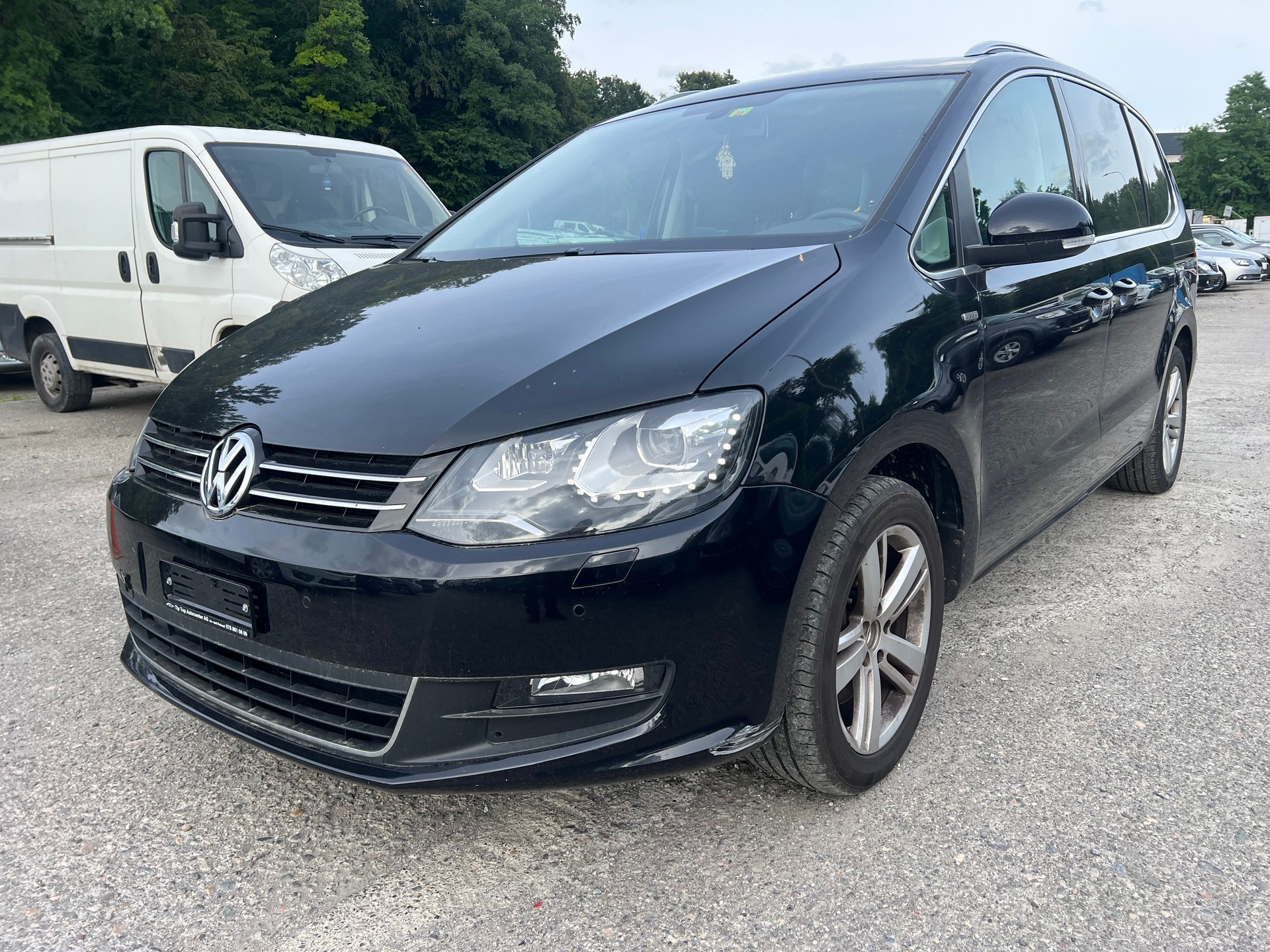 VW Sharan 2.0 TDI BlueMotion Technology Highline-image-0