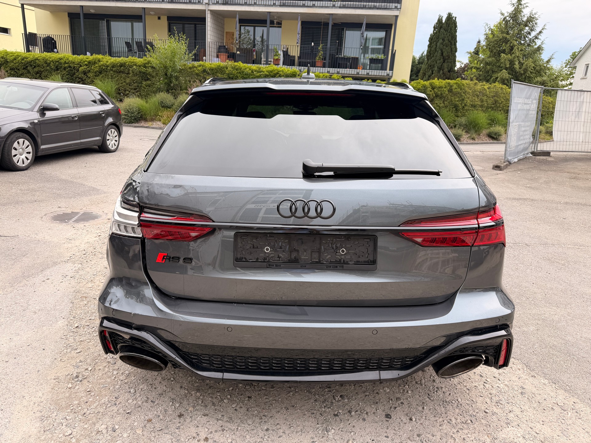 AUDI RS6 Avant 4.0 TFSI V8 Performance quattro-image-3