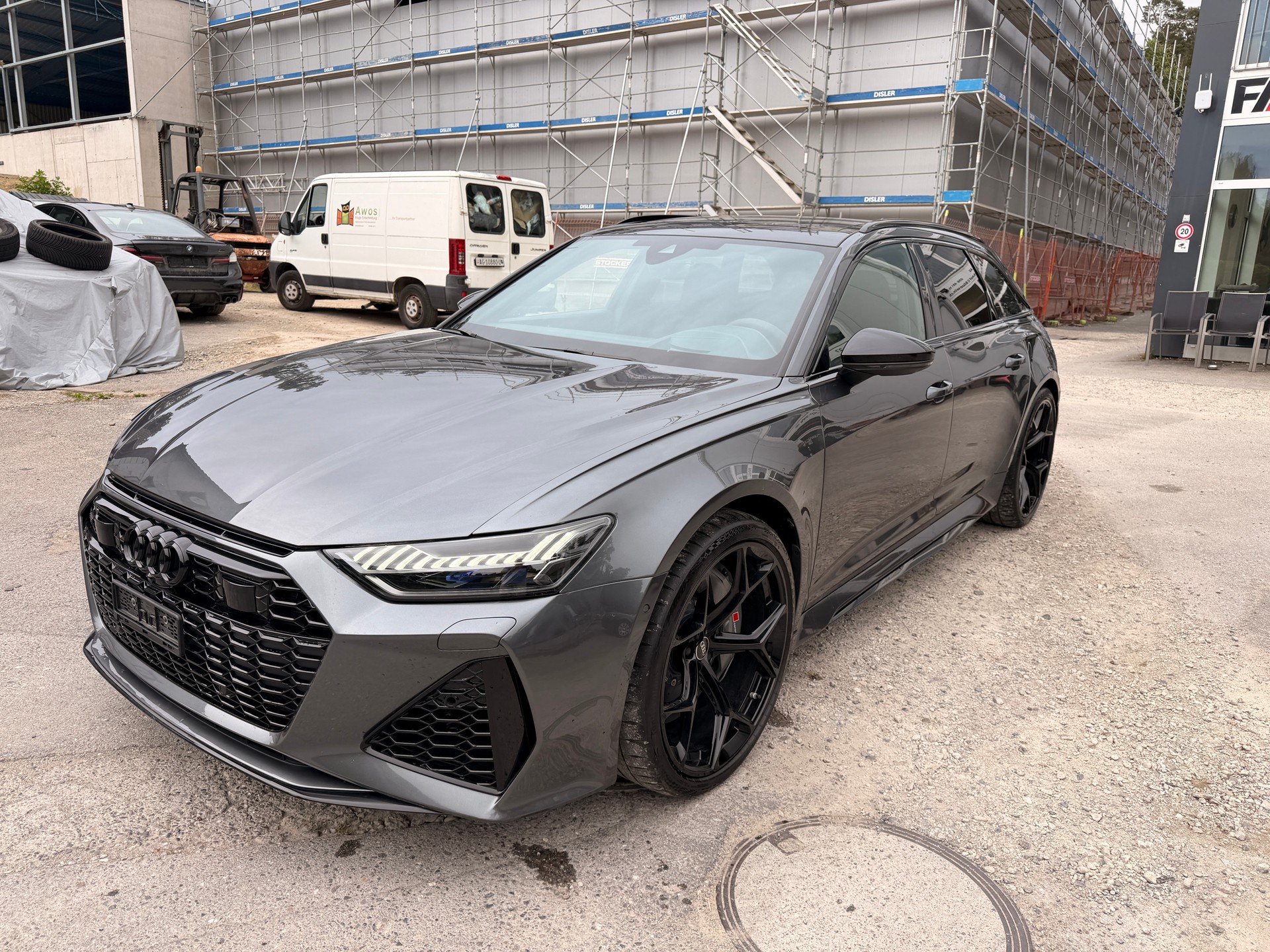 AUDI RS6 Avant 4.0 TFSI V8 Performance quattro-image-1
