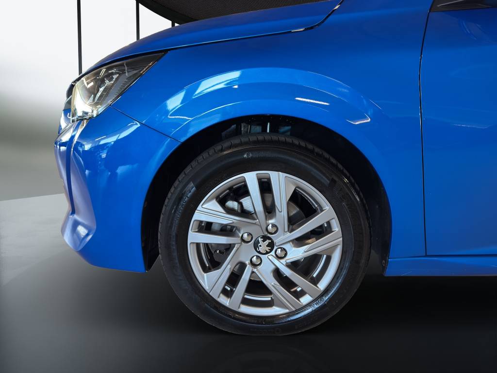 PEUGEOT 208 1.2 PureTech Allure Pack EAT8 //Sièges AV chauffants/Pack Safety Plus/Caméra recul/DAB+-image-15
