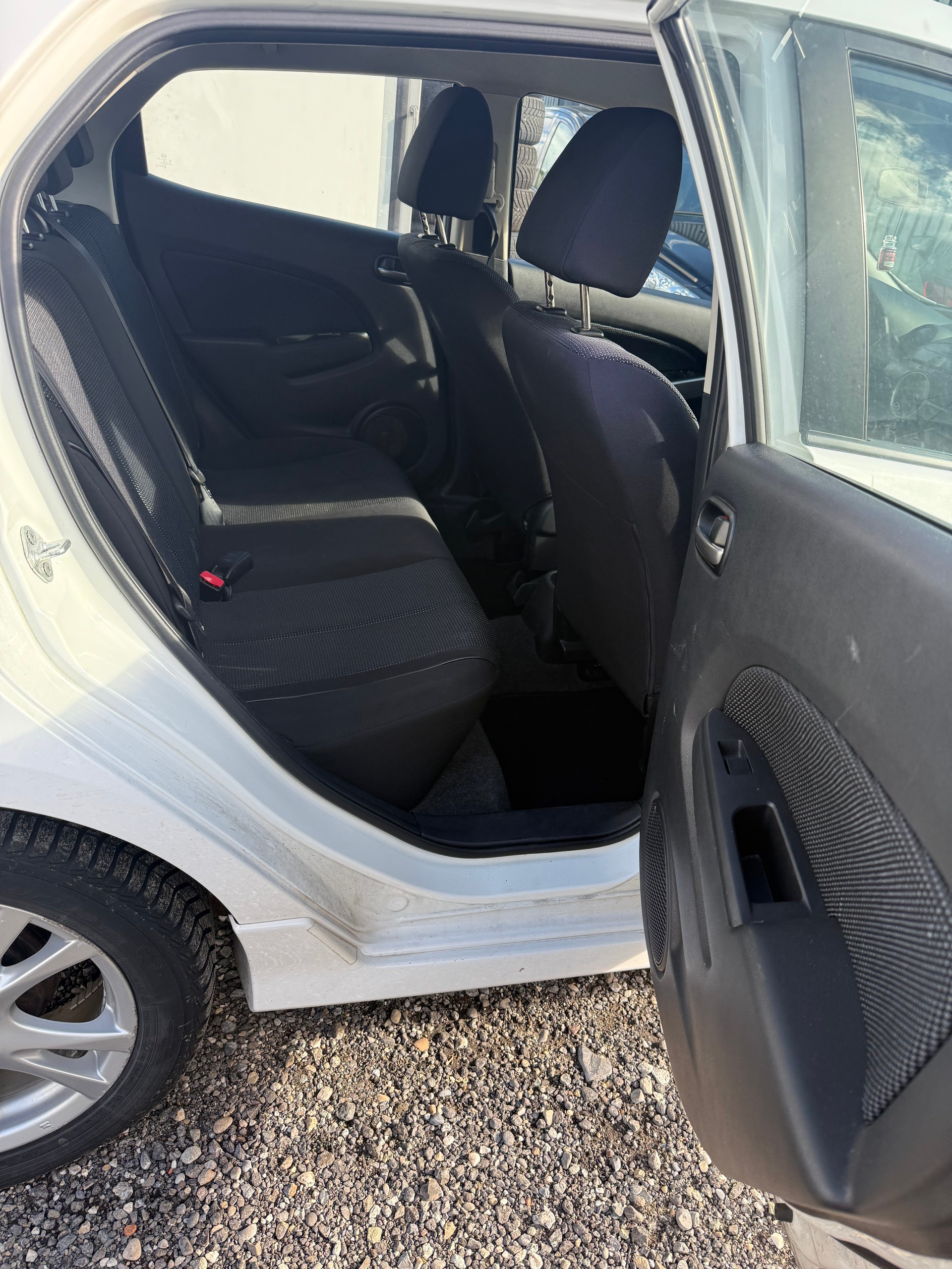 MAZDA 2 1.5i 16V Sport-image-5