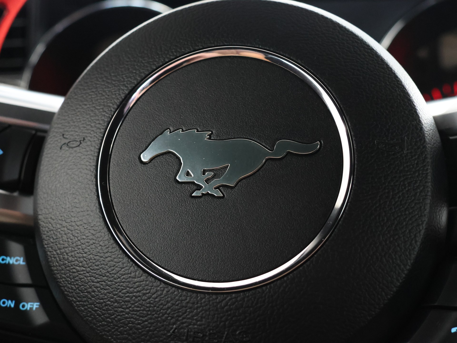 FORD Mustang Fastback 5.0 V8 GT Automat *5.0 V8 Power* *GT Performance Look* *Racing Design*-image-23