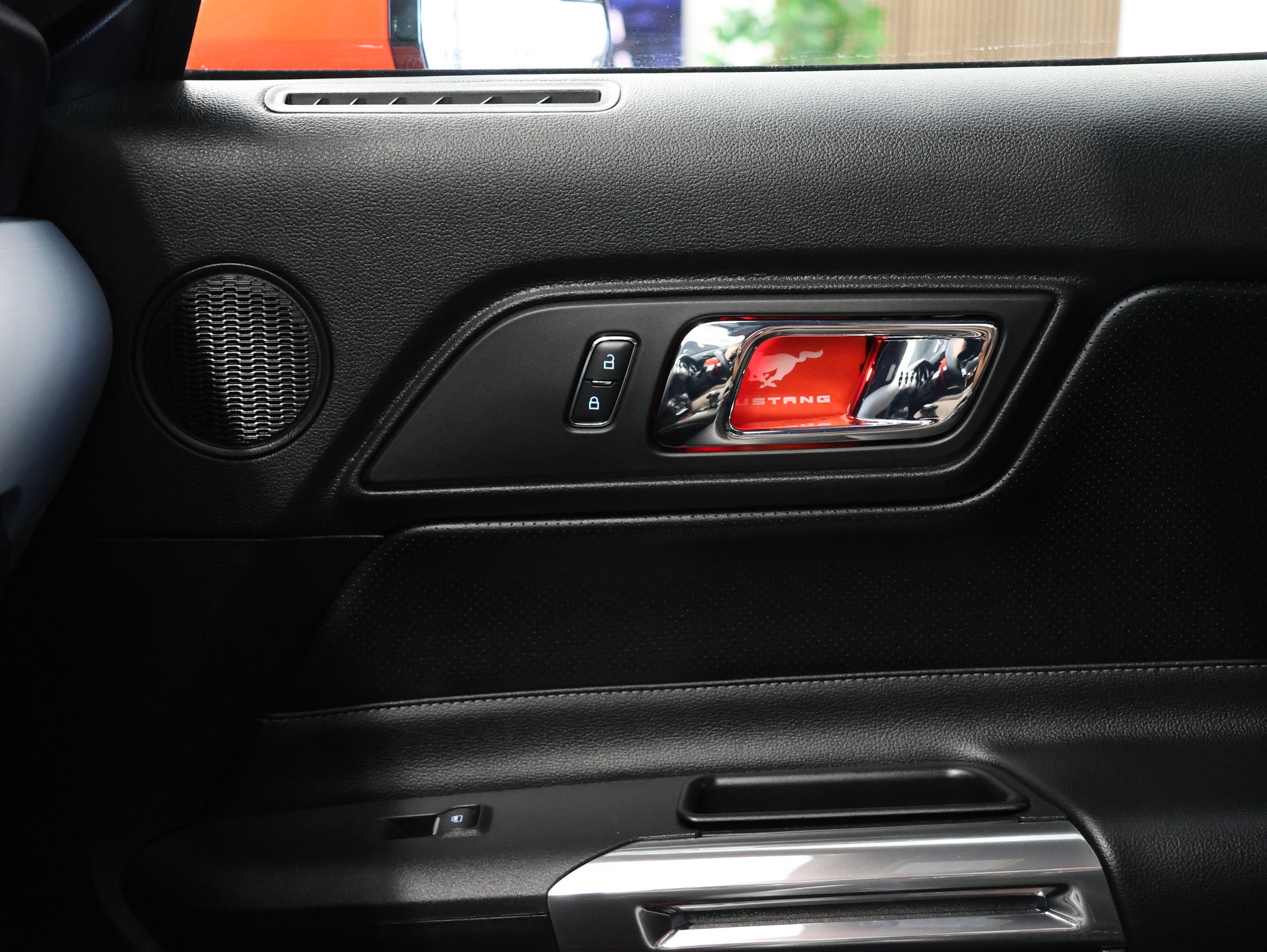 FORD Mustang Fastback 5.0 V8 GT Automat *5.0 V8 Power* *GT Performance Look* *Racing Design*-image-32