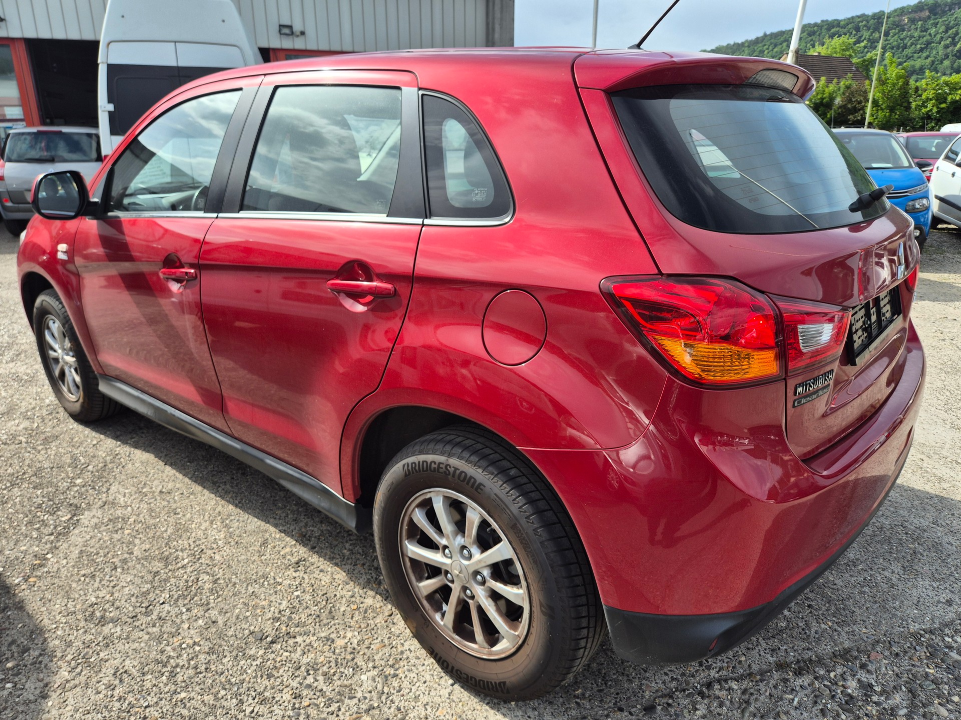 MITSUBISHI ASX 1.8 DID Invite 4WD-image-4