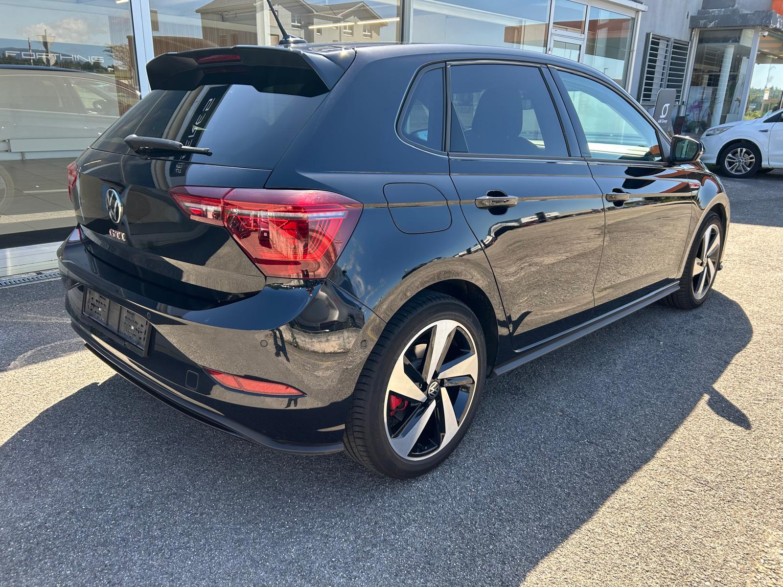 VW Polo 2.0 TSI GTI DSG-image-2
