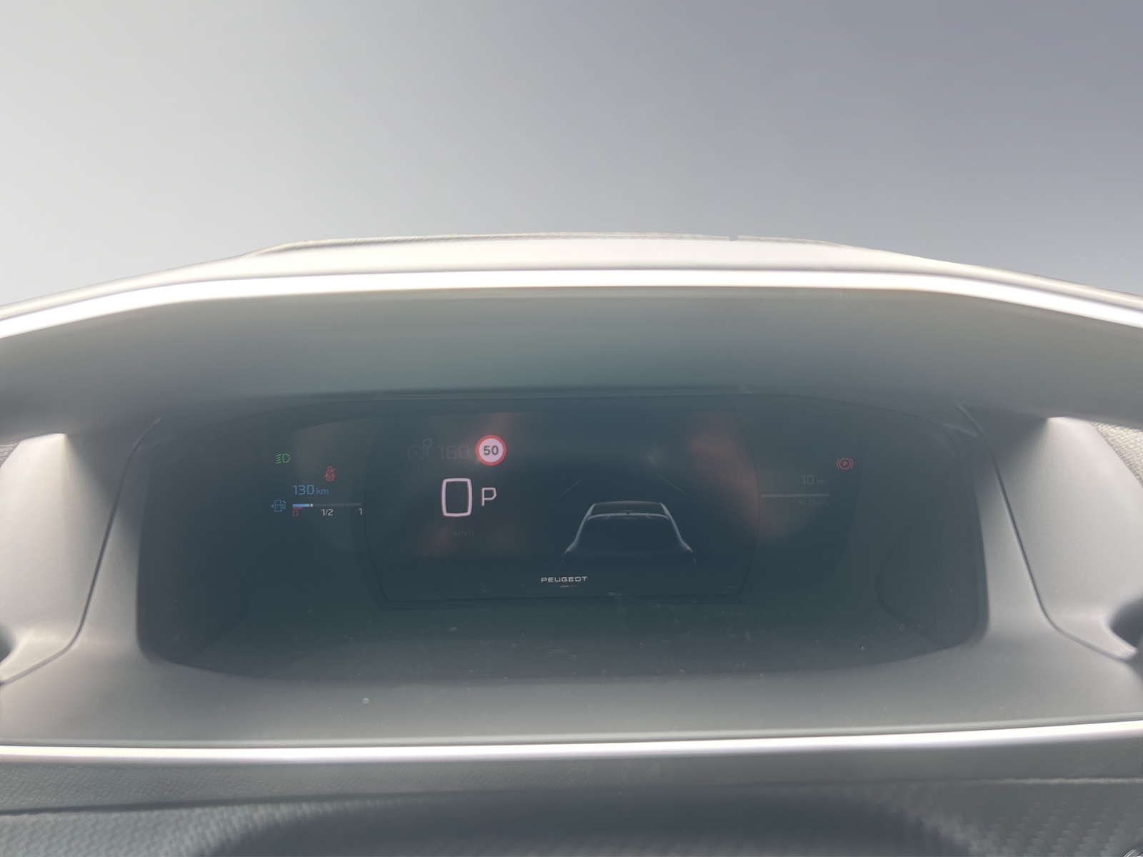 PEUGEOT 208 1.2 Hybrid 145 GT-image-11