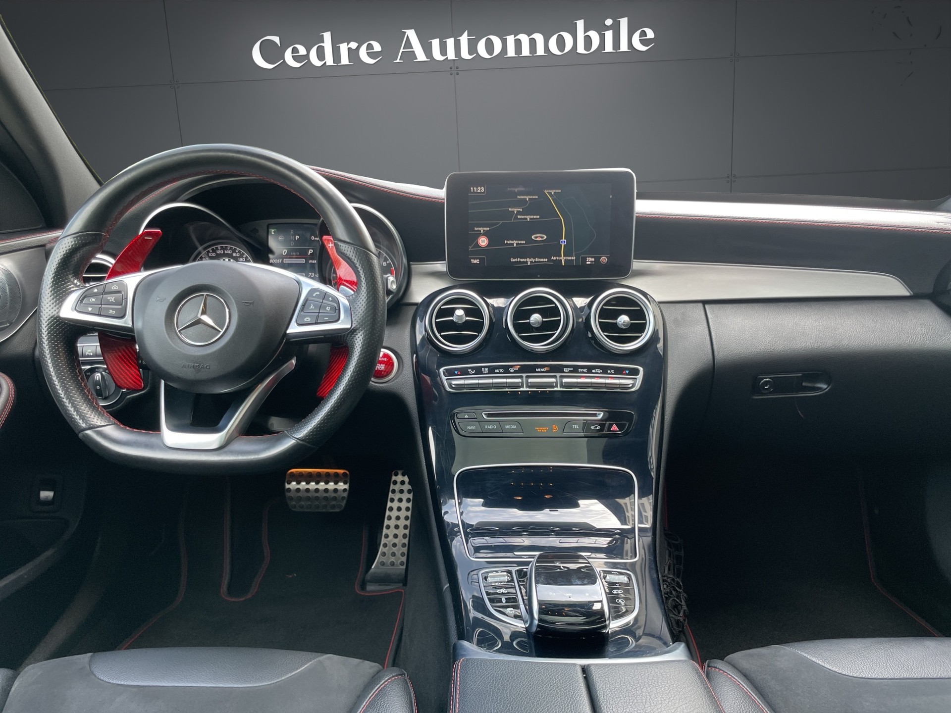 MERCEDES-BENZ C 43 AMG 4Matic 9G-Tronic-image-9