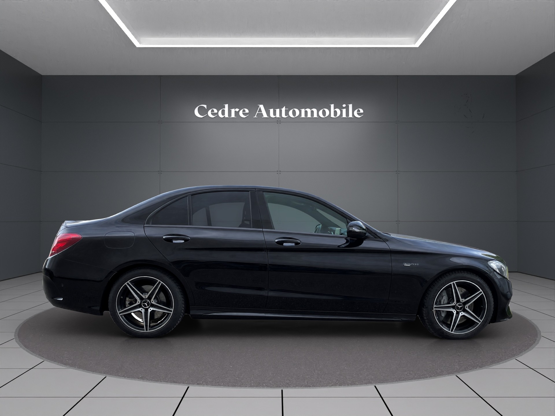 MERCEDES-BENZ C 43 AMG 4Matic 9G-Tronic-image-5