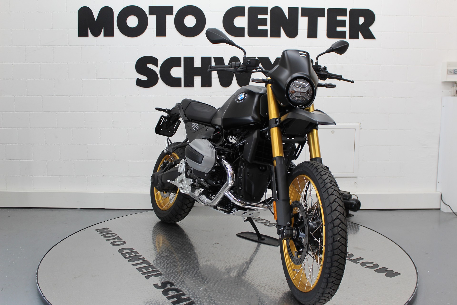 BMW R 12 G/S-showroom-element-2